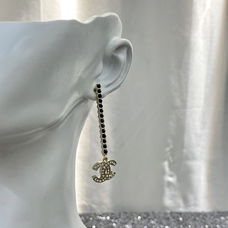 Chanel Earrings WellDesigned 224774