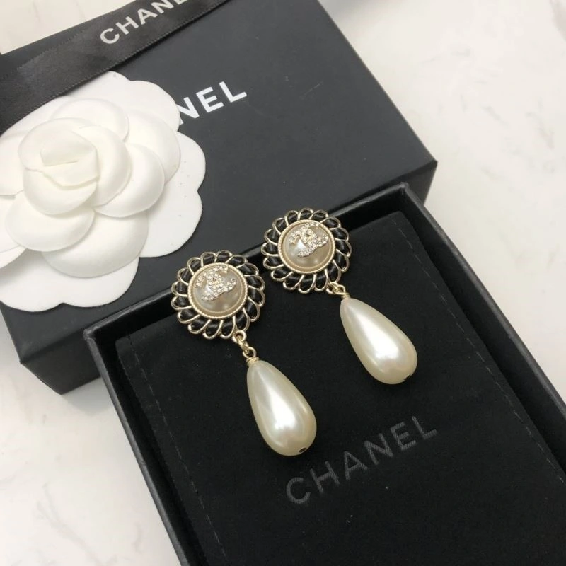 Chanel Earrings MultiPurpose 224768
