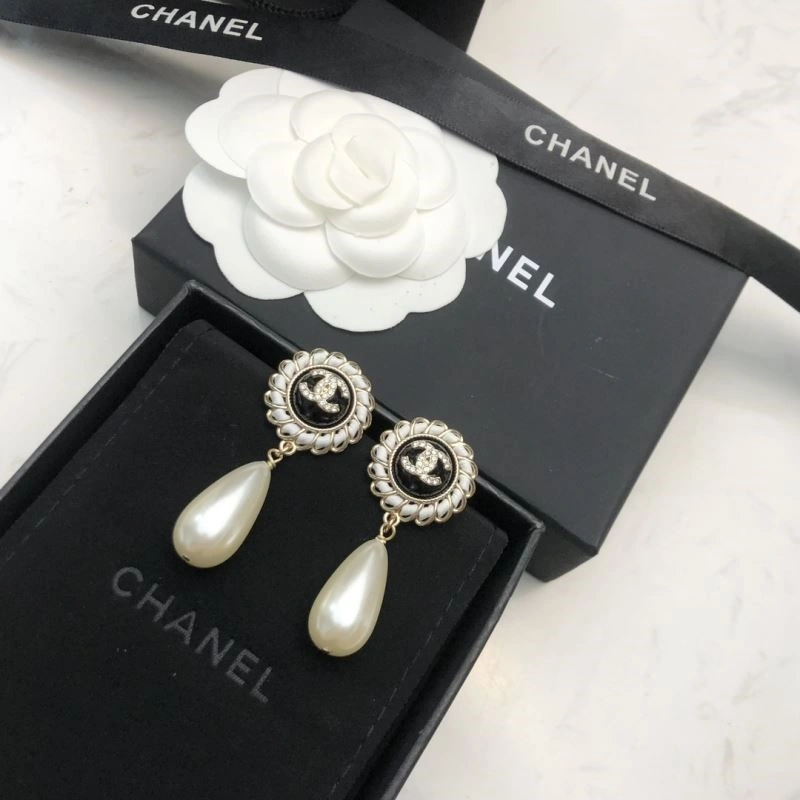 Chanel Earrings MultiPurpose 224768