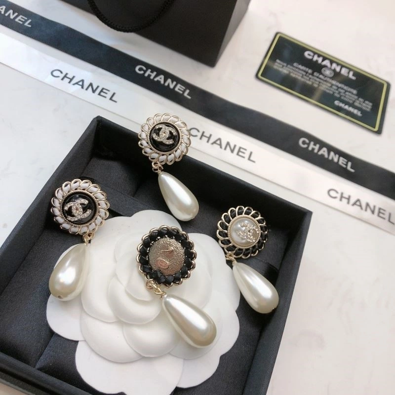 Chanel Earrings MultiPurpose 224768