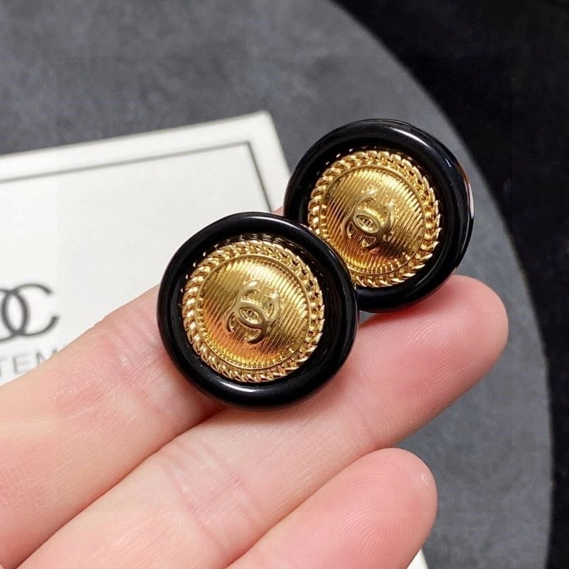 Chanel Earrings UrbanChic 224775
