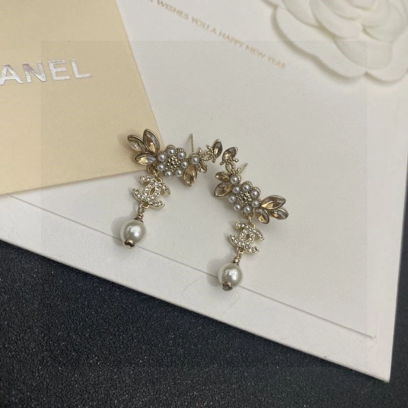 Chanel Earrings Durable 224751