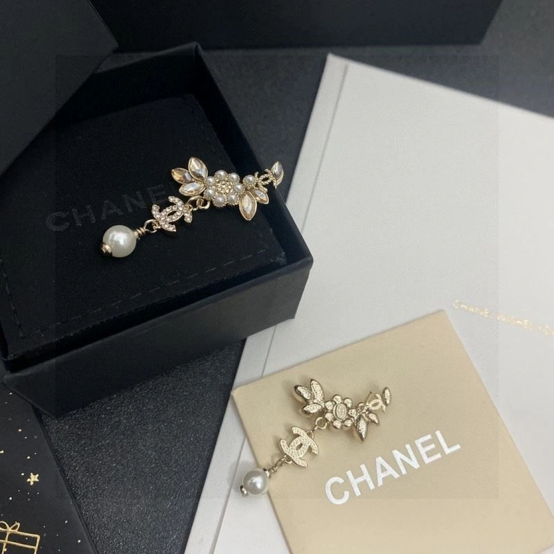 Chanel Earrings Durable 224751