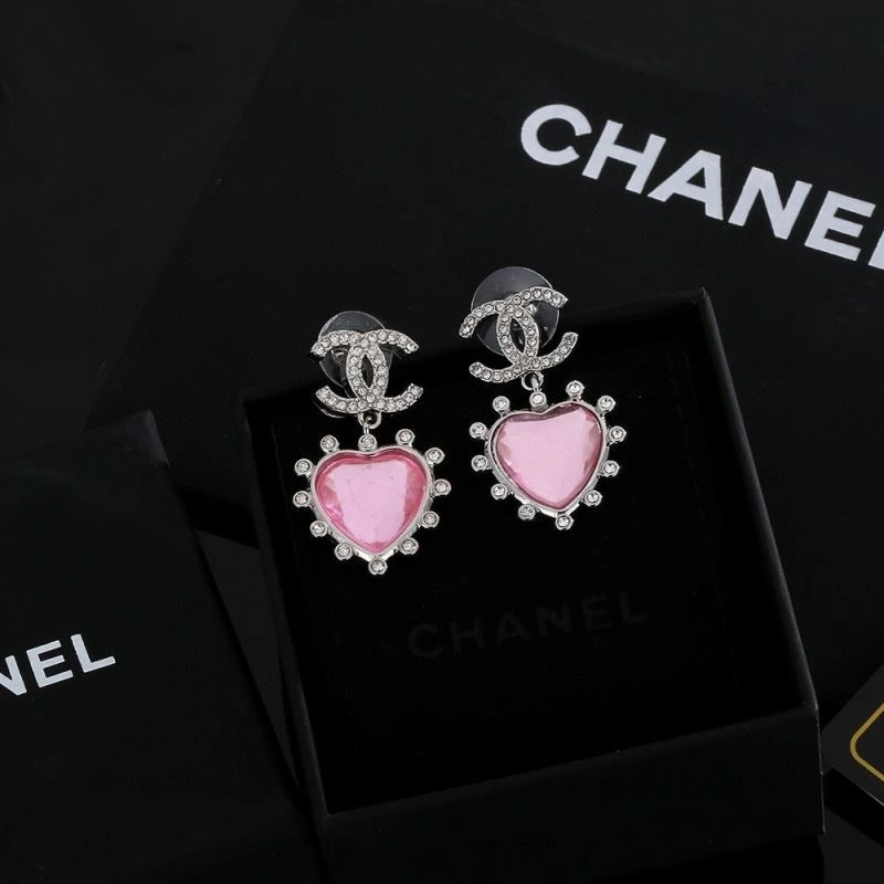 Sophisticated Chanel Earrings 224752