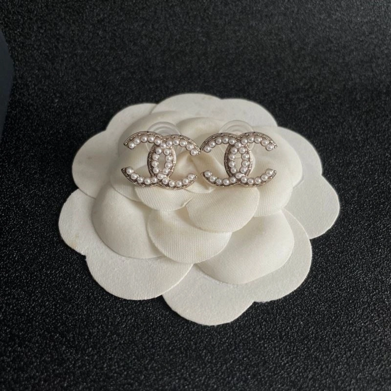 Resilient Chanel Earrings 224301