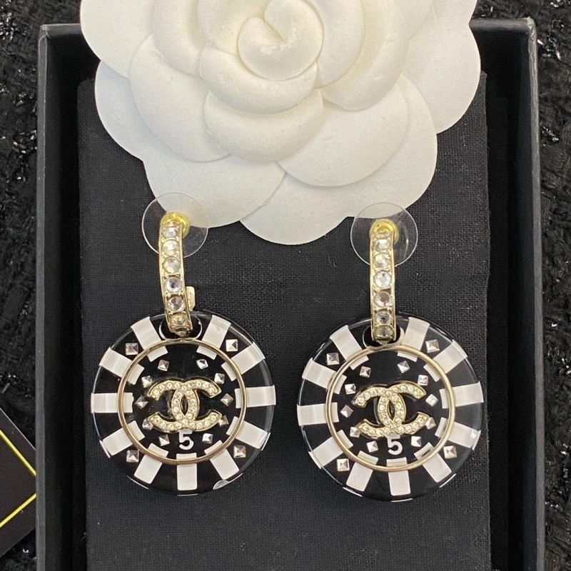 ZeroBulk Chanel Earrings 224302