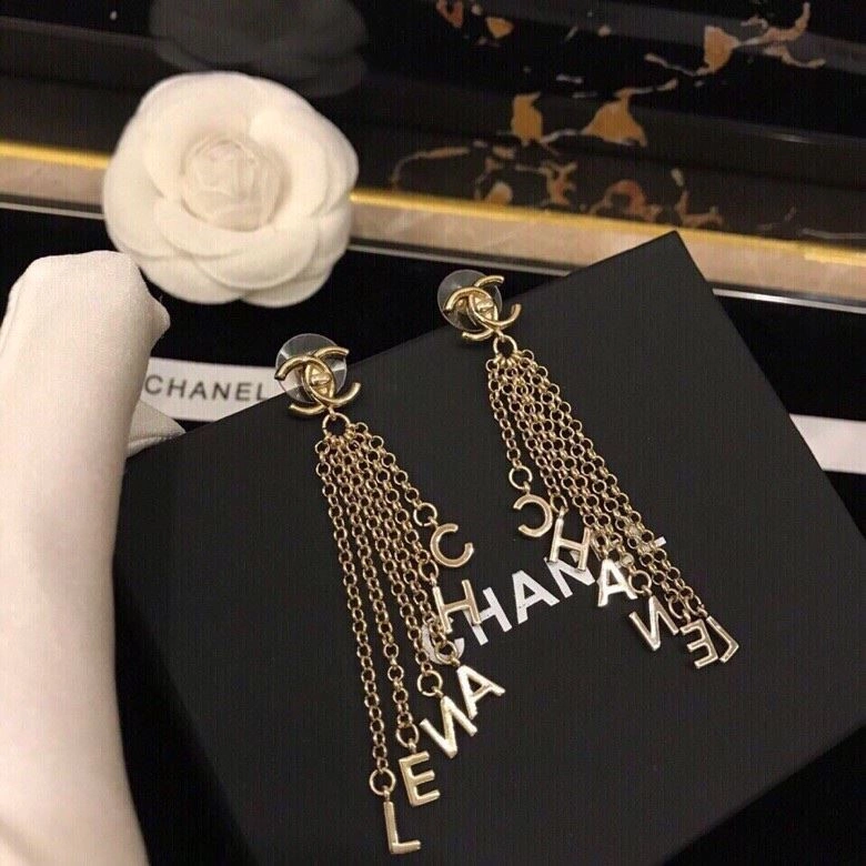 Comfortable Chanel Earrings 224281