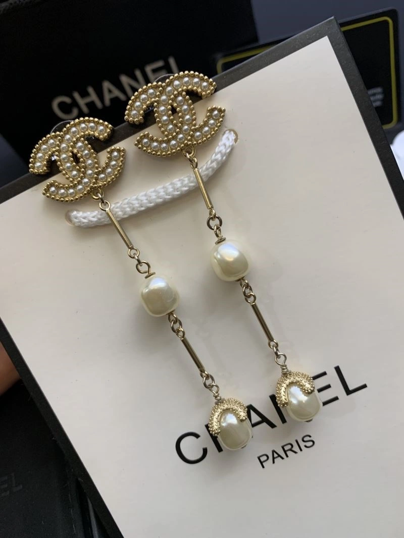 Chanel Earrings EasyMatch 224320