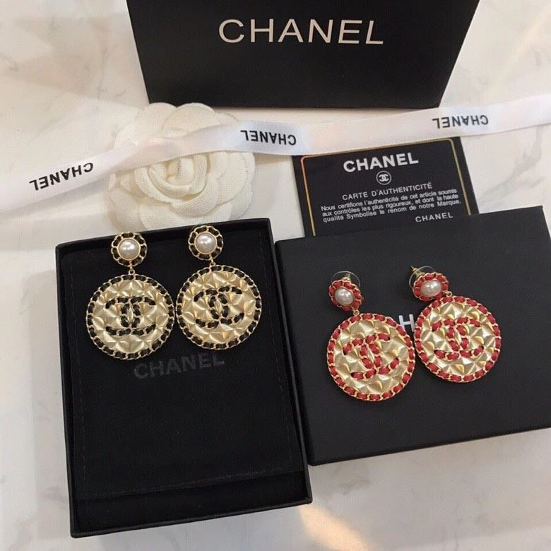 Supportive Chanel Earrings 224294