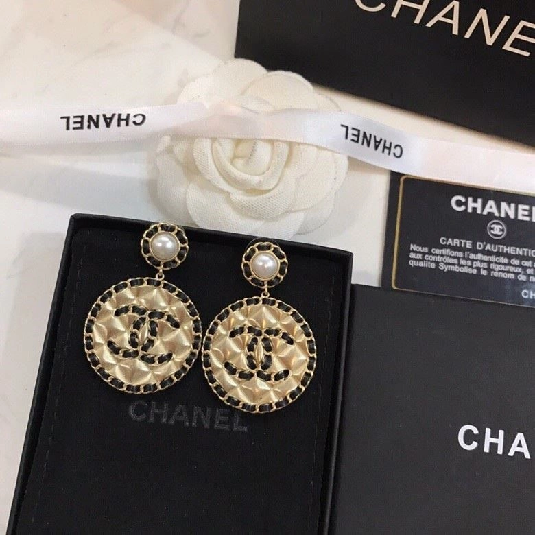 Supportive Chanel Earrings 224294