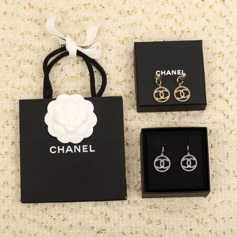 Vibrant Chanel Earrings 224324