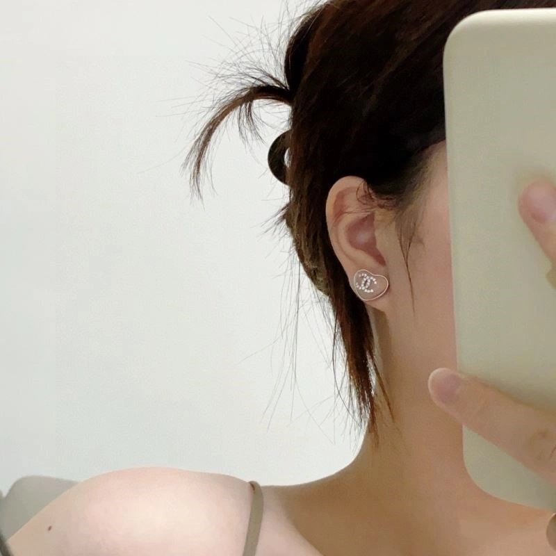 RelaxedFit Chanel Earrings 224275