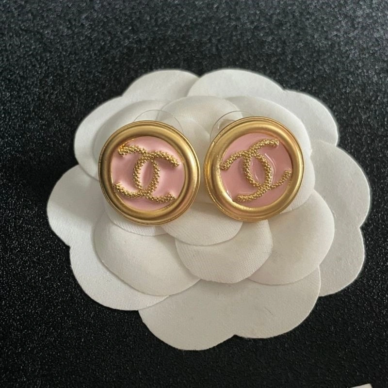 Chanel Earrings Stylish 224280