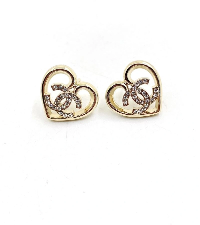 Lightweight Chanel Earrings 224262