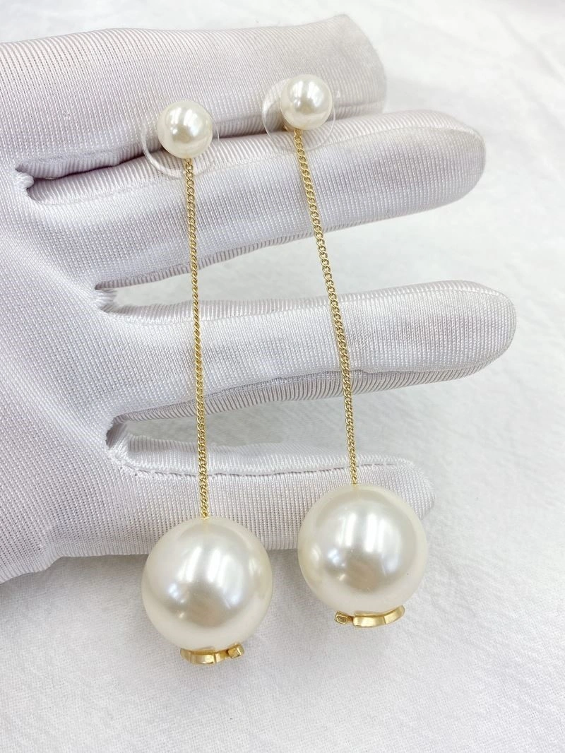 Chanel Earrings Sleek 224265