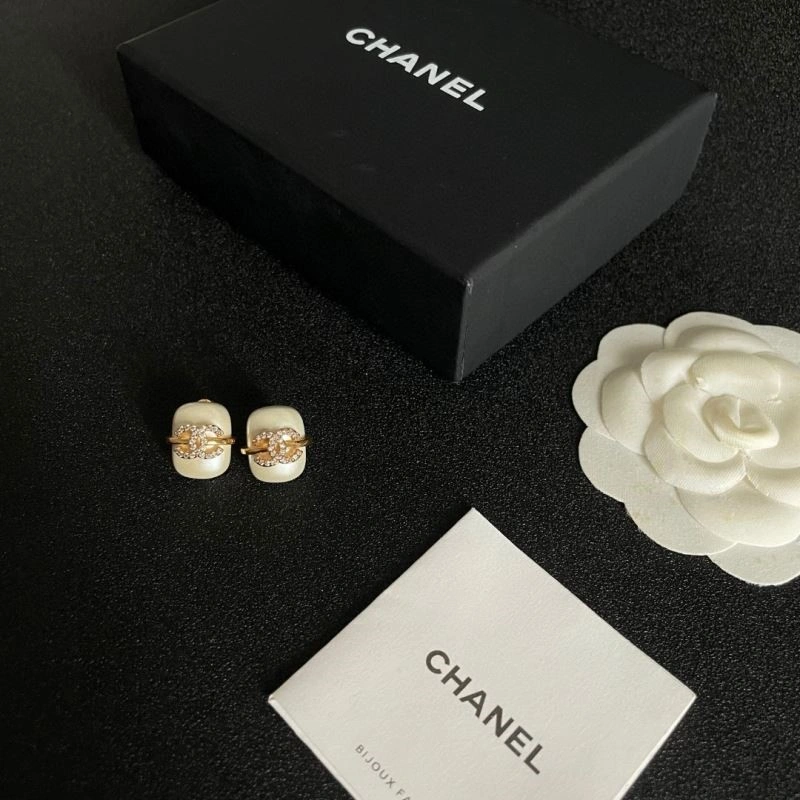 Chanel Earrings HighPerformance 224230