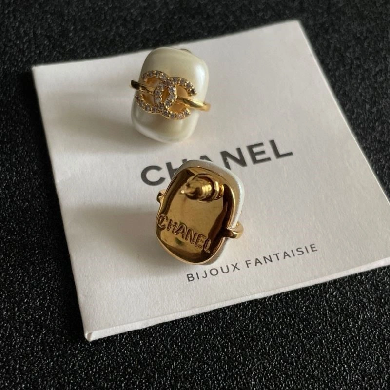 Chanel Earrings HighPerformance 224230