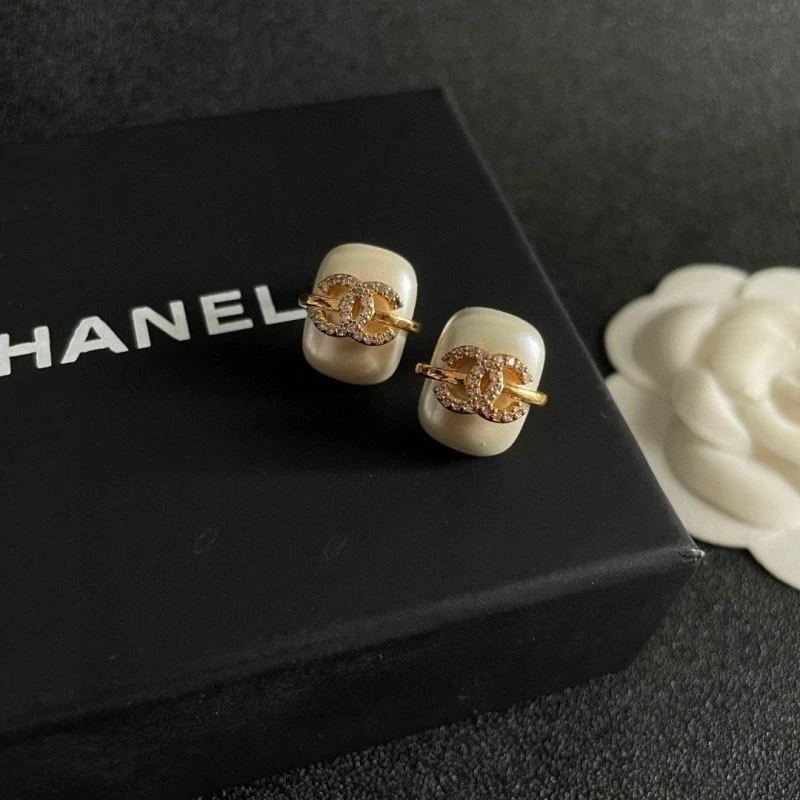 Chanel Earrings HighPerformance 224230