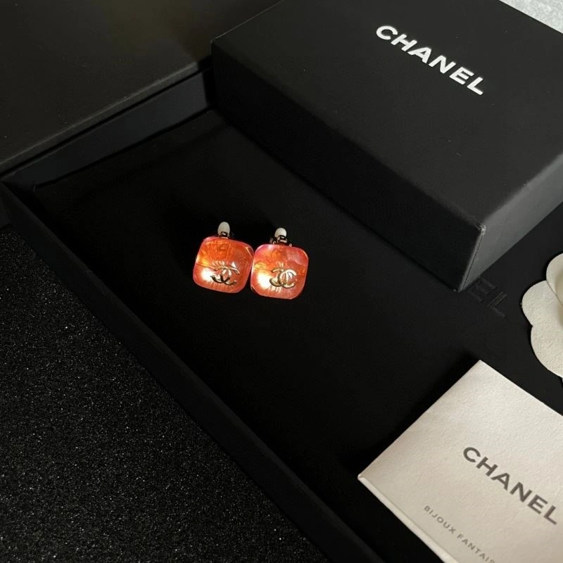 MoistureWicking Chanel Earrings 224242