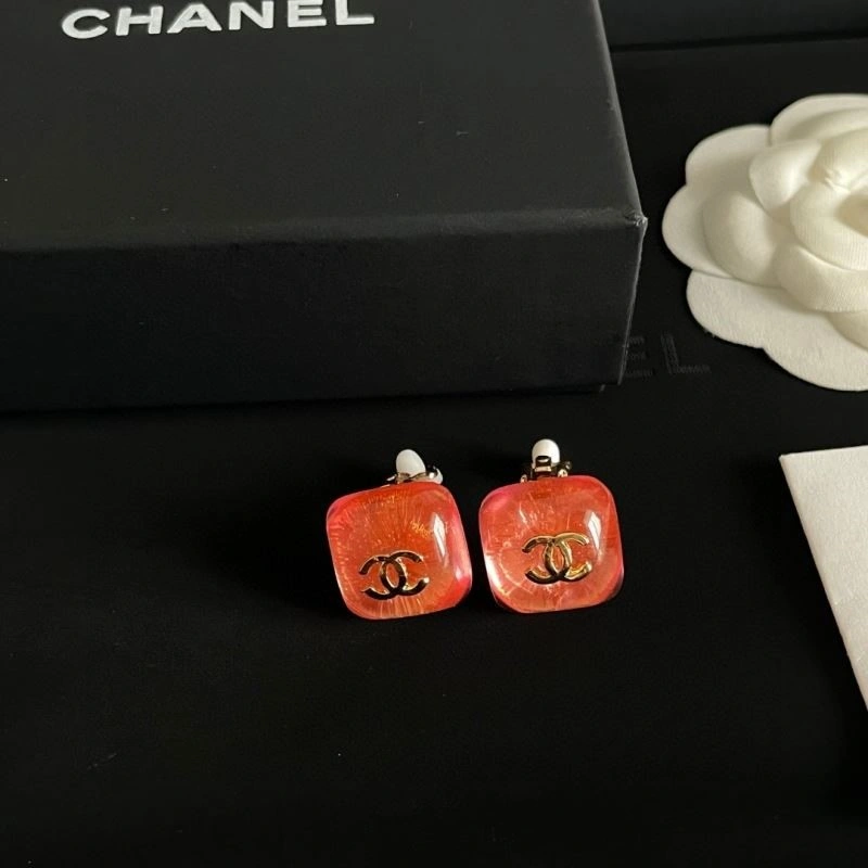 MoistureWicking Chanel Earrings 224242