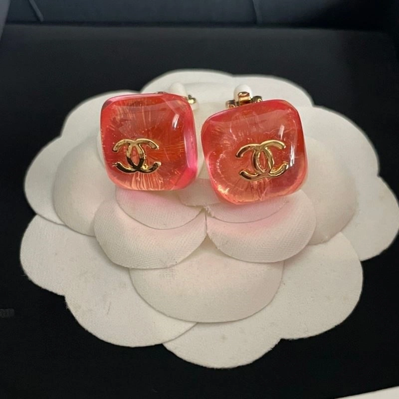 MoistureWicking Chanel Earrings 224242