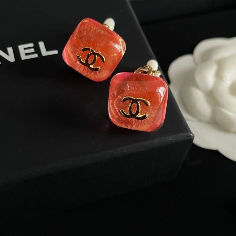 MoistureWicking Chanel Earrings 224242
