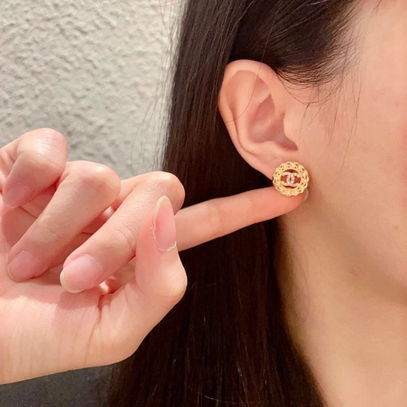 Chanel Earrings Minimalist 224233
