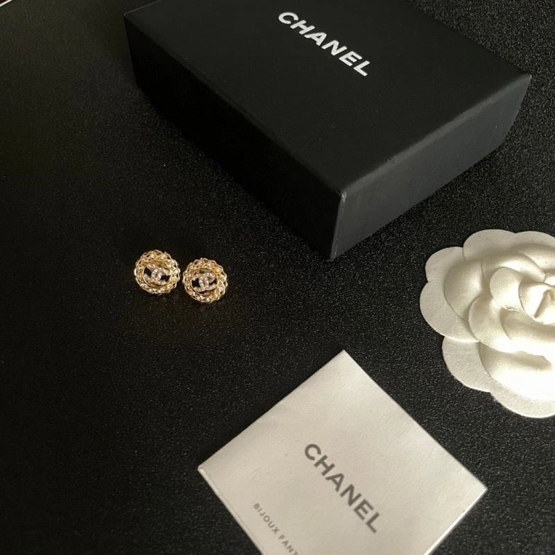 Chanel Earrings Minimalist 224233