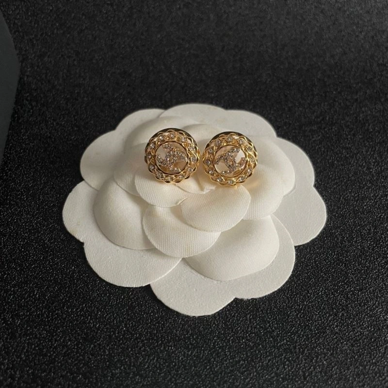 Chanel Earrings Minimalist 224233