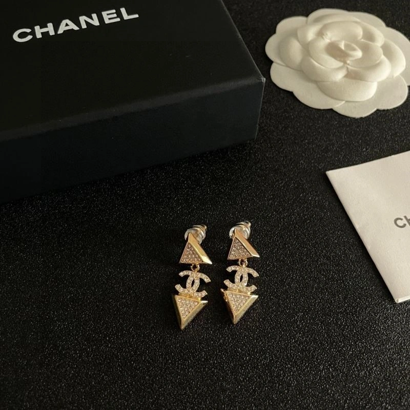 Chanel Earrings Elegant 224228