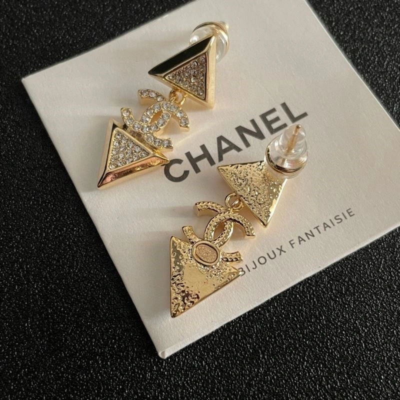 Chanel Earrings Elegant 224228