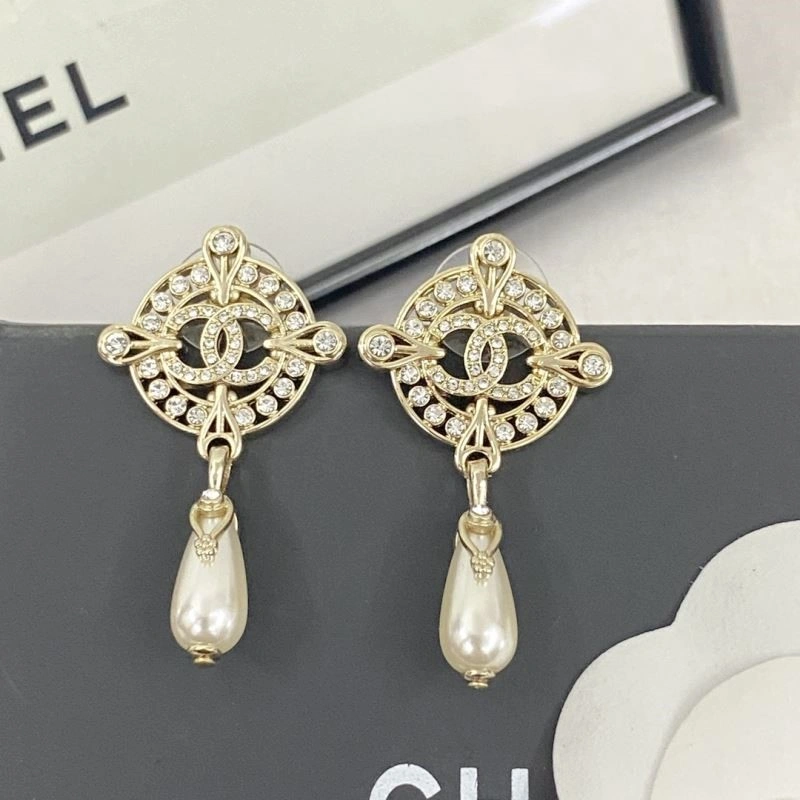 Packable Chanel Earrings 224364