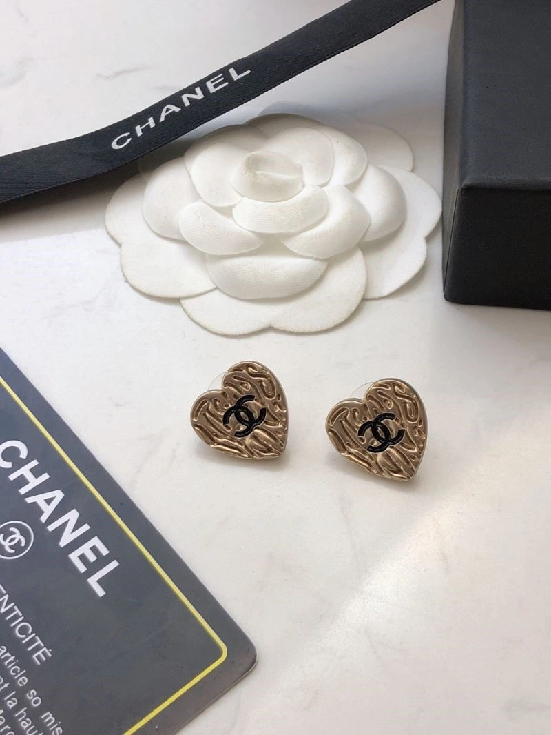 Chanel Earrings EyeCatching 224204