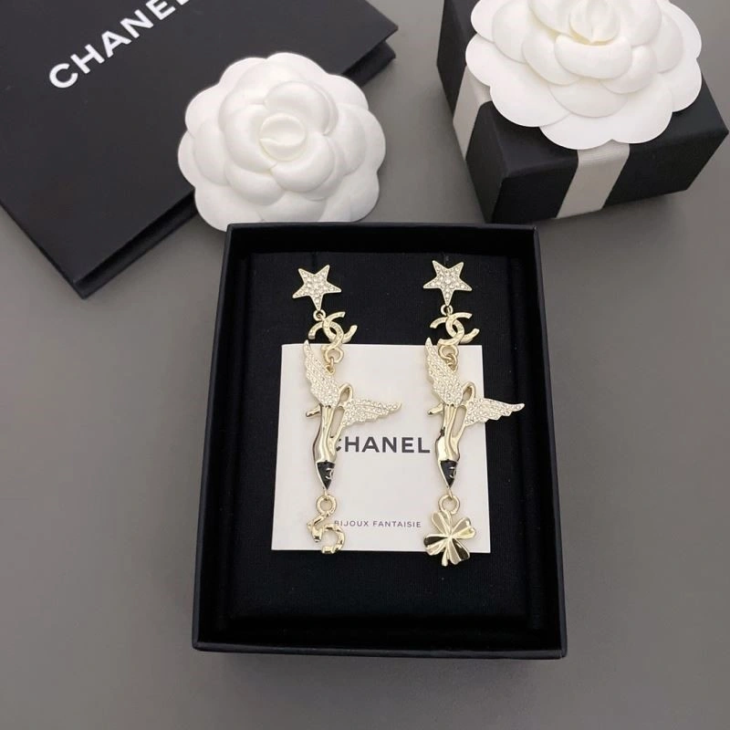 Comfortable Chanel Earrings 224214