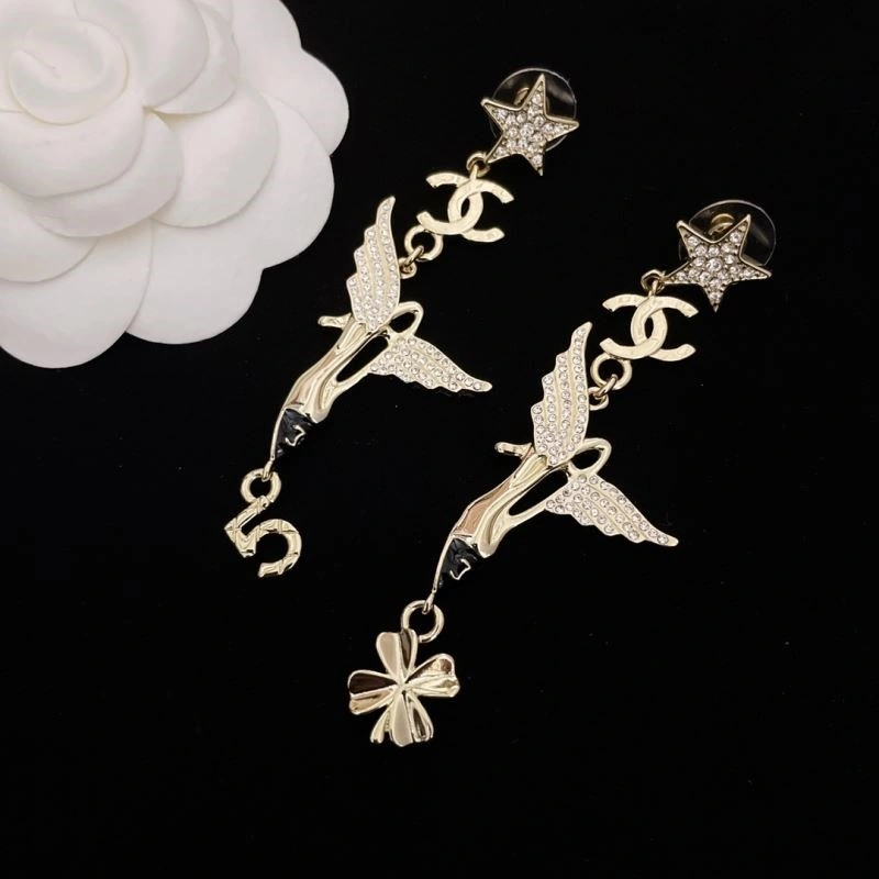 Comfortable Chanel Earrings 224214