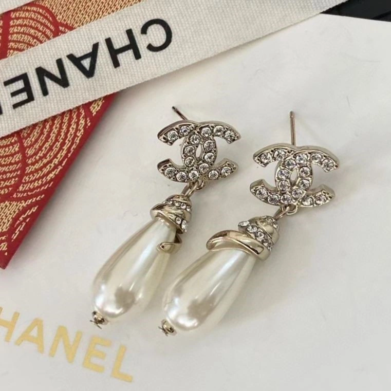 Chanel Earrings ComfortFit 224251