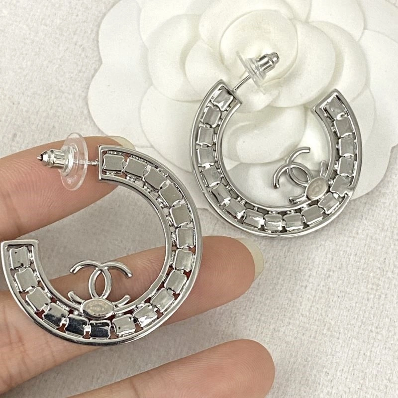 Timeless Chanel Earrings 224198