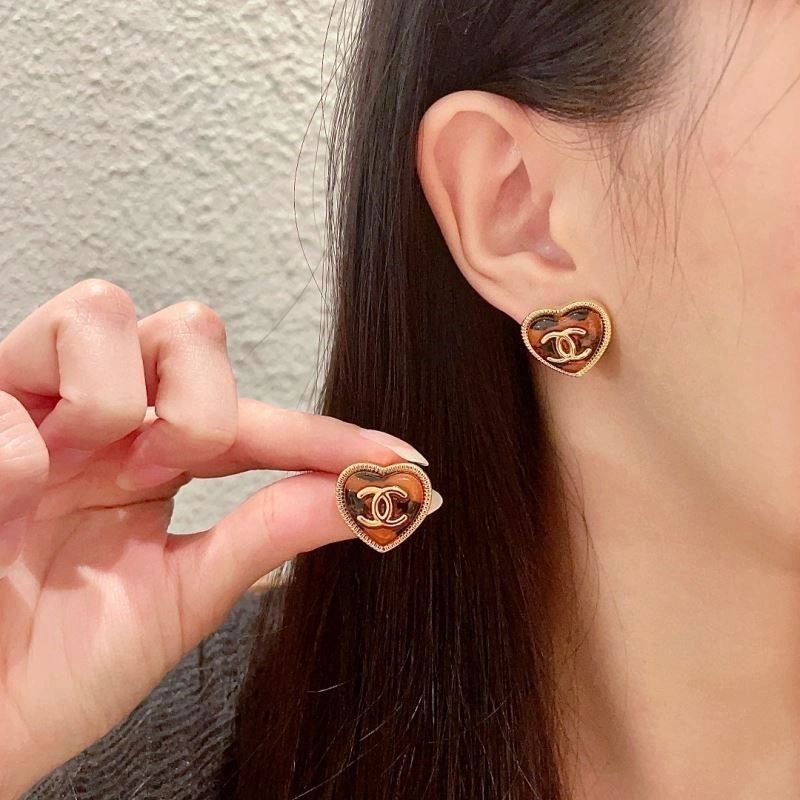 Chanel Earrings Fashionable 224188