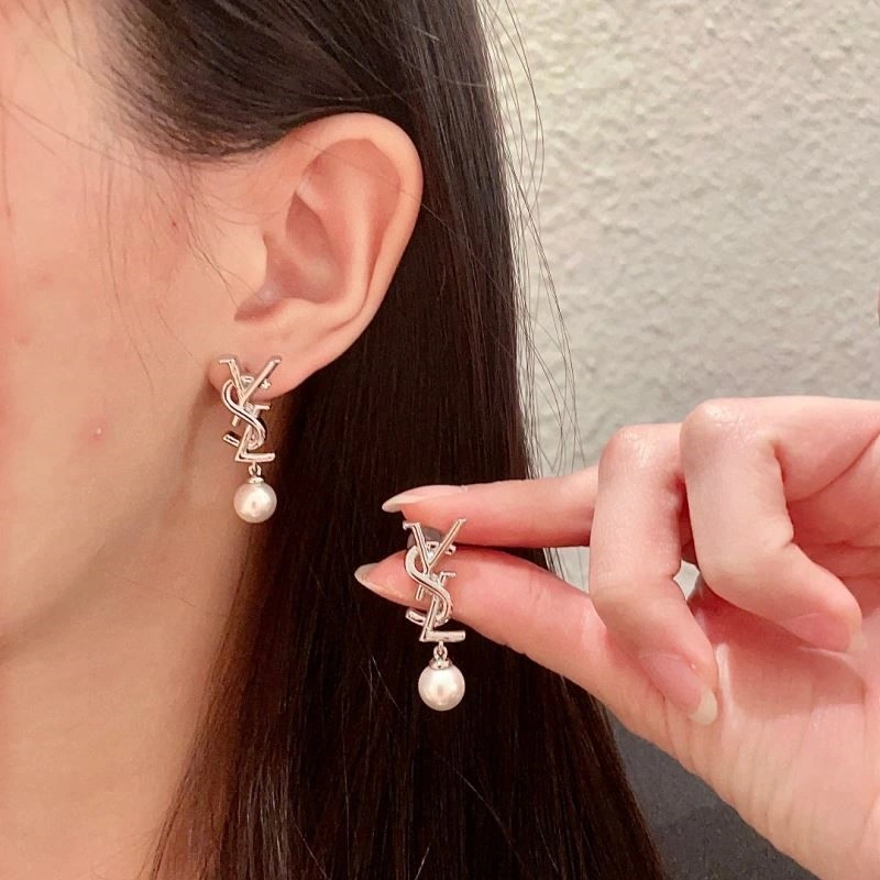 FlexibleFit Chanel Earrings 224171