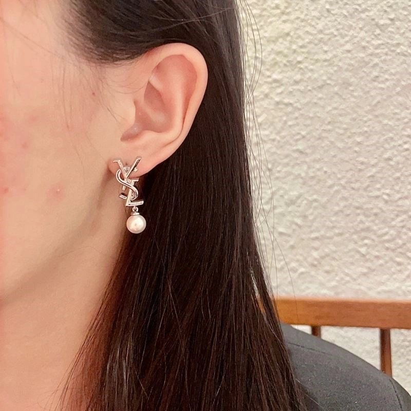 FlexibleFit Chanel Earrings 224171