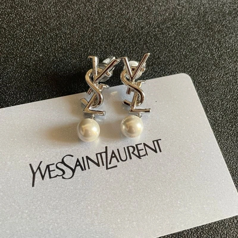 FlexibleFit Chanel Earrings 224171