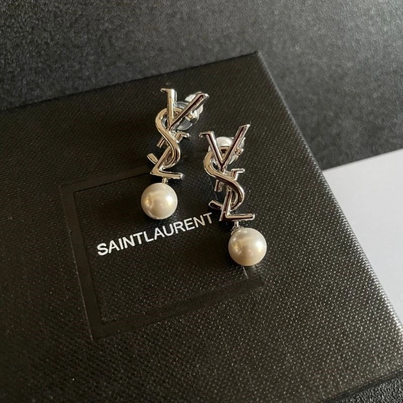 FlexibleFit Chanel Earrings 224171