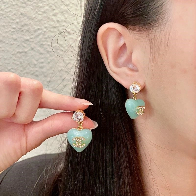 Unisex Chanel Earrings 224166