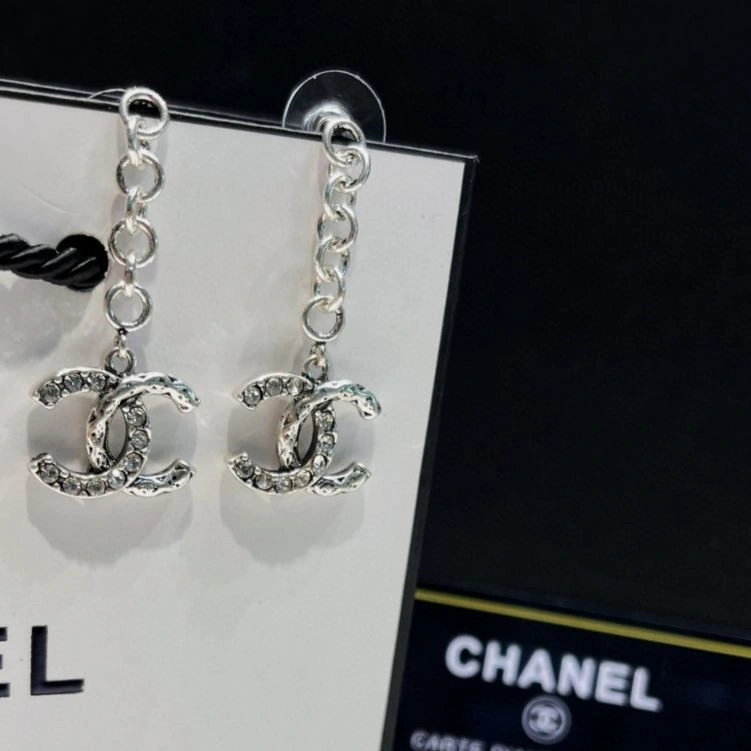 HighPerformance Chanel Earrings 224167
