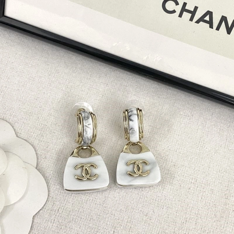 Chanel Earrings Stylish 224196