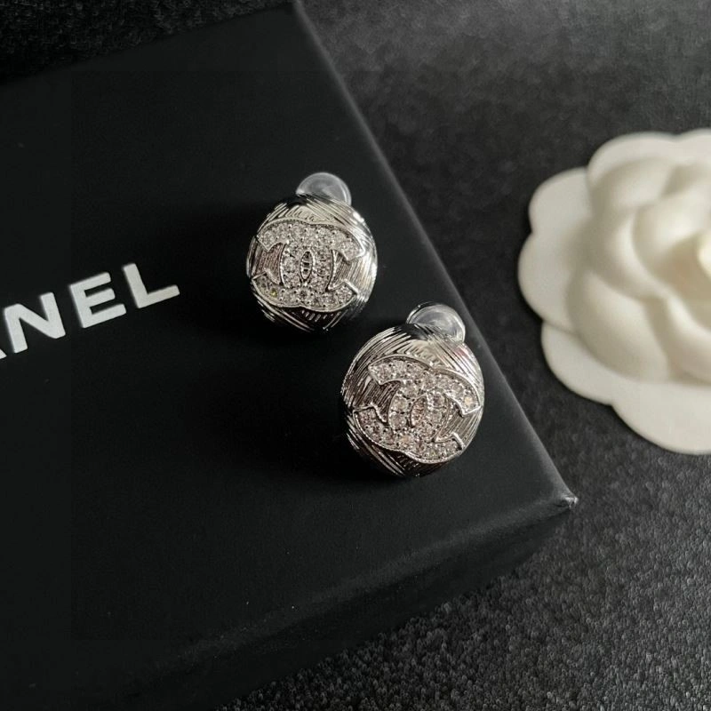 Supportive Chanel Earrings 224209