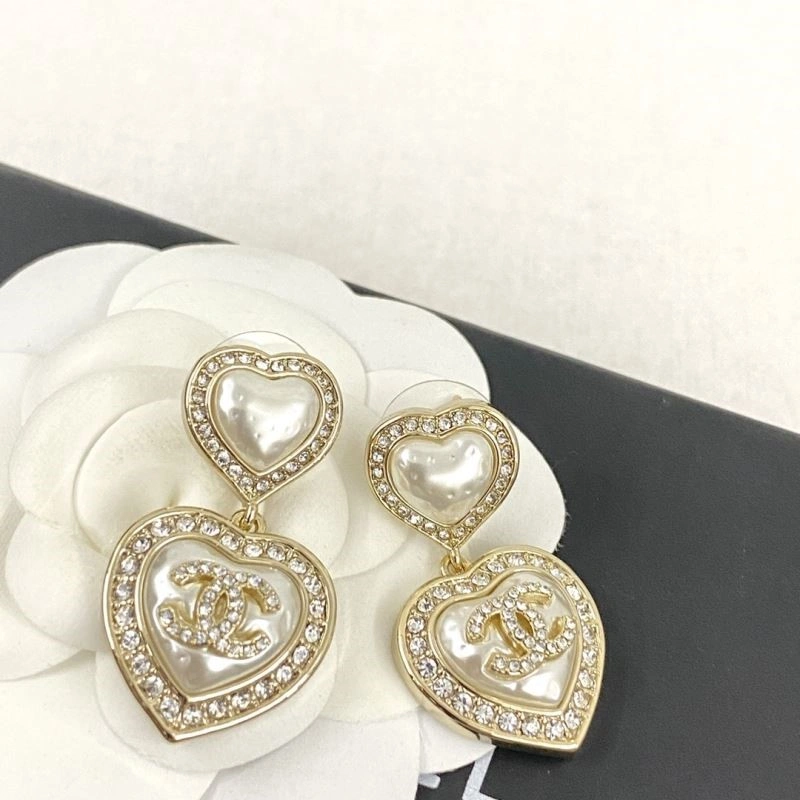 MoistureWicking Chanel Earrings 224154