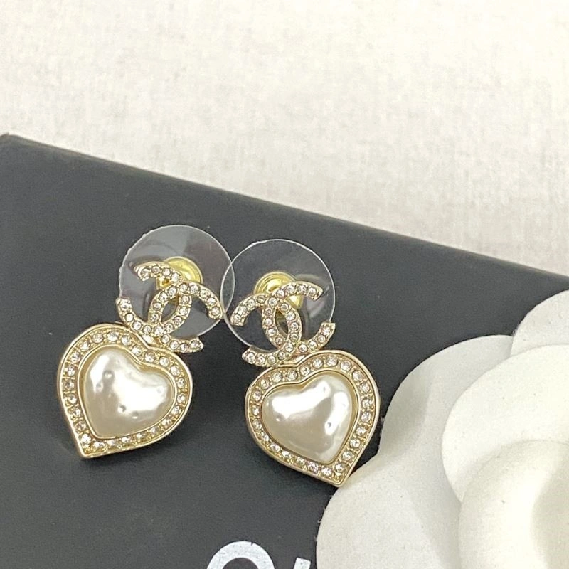 Stretchable Chanel Earrings 224123