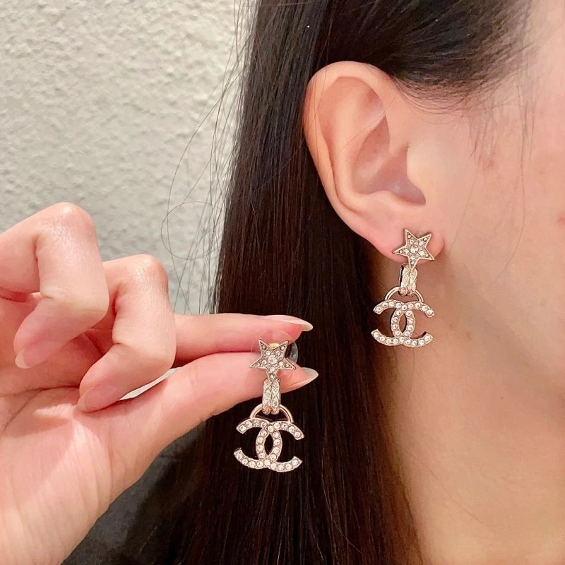 Chanel Earrings TimelessDesign 224149
