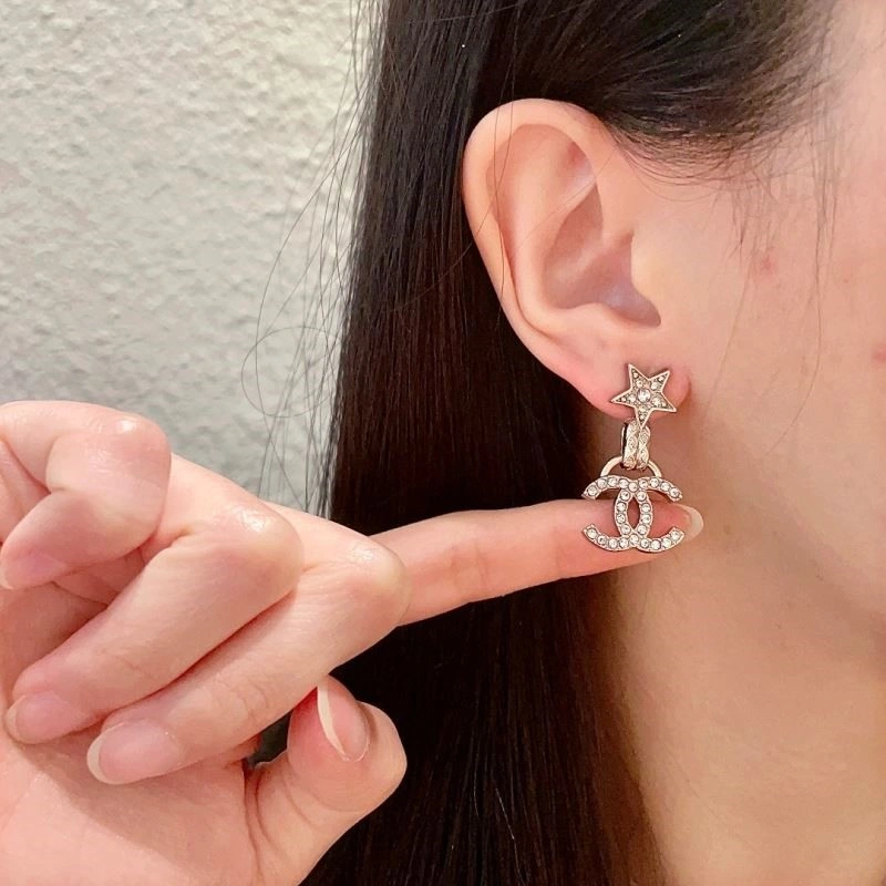 Chanel Earrings TimelessDesign 224149